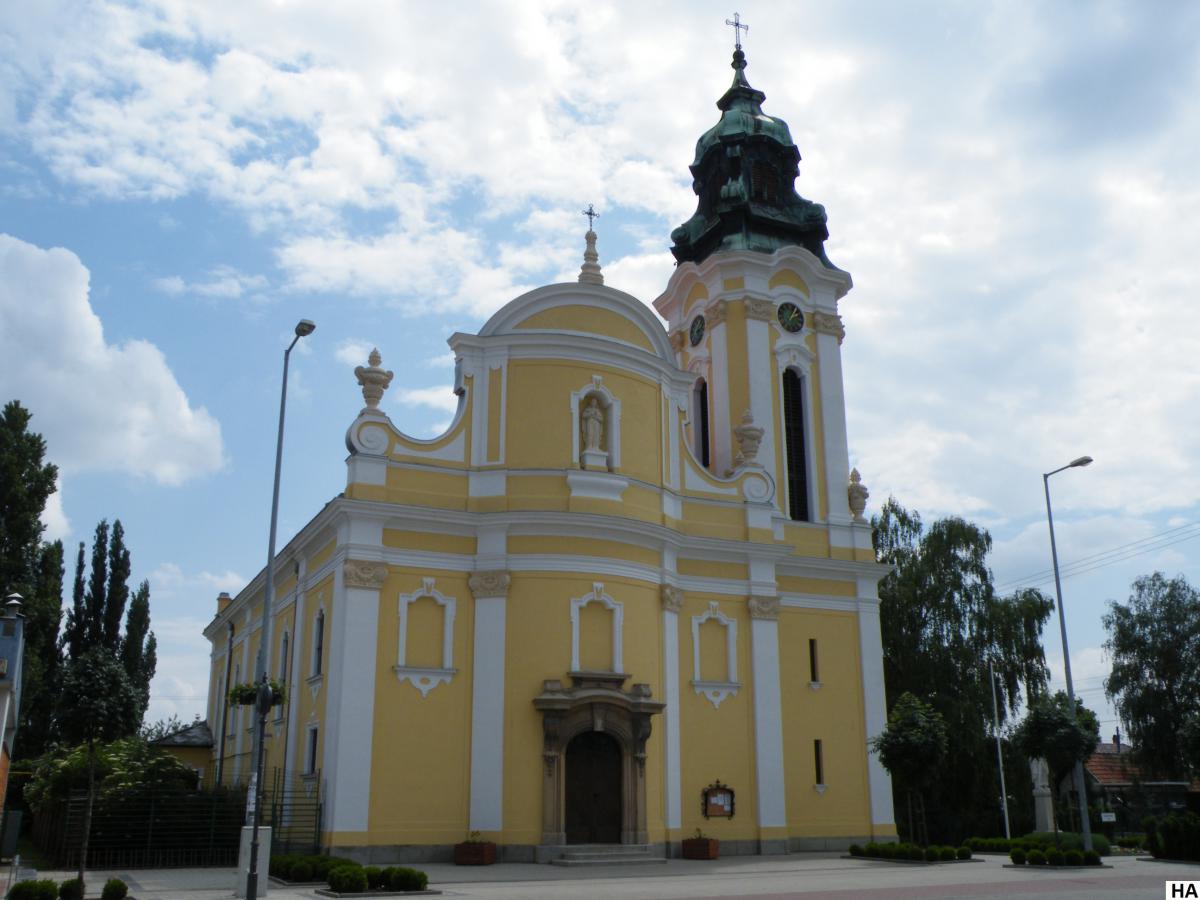 Újhatvani Szent István Király templom